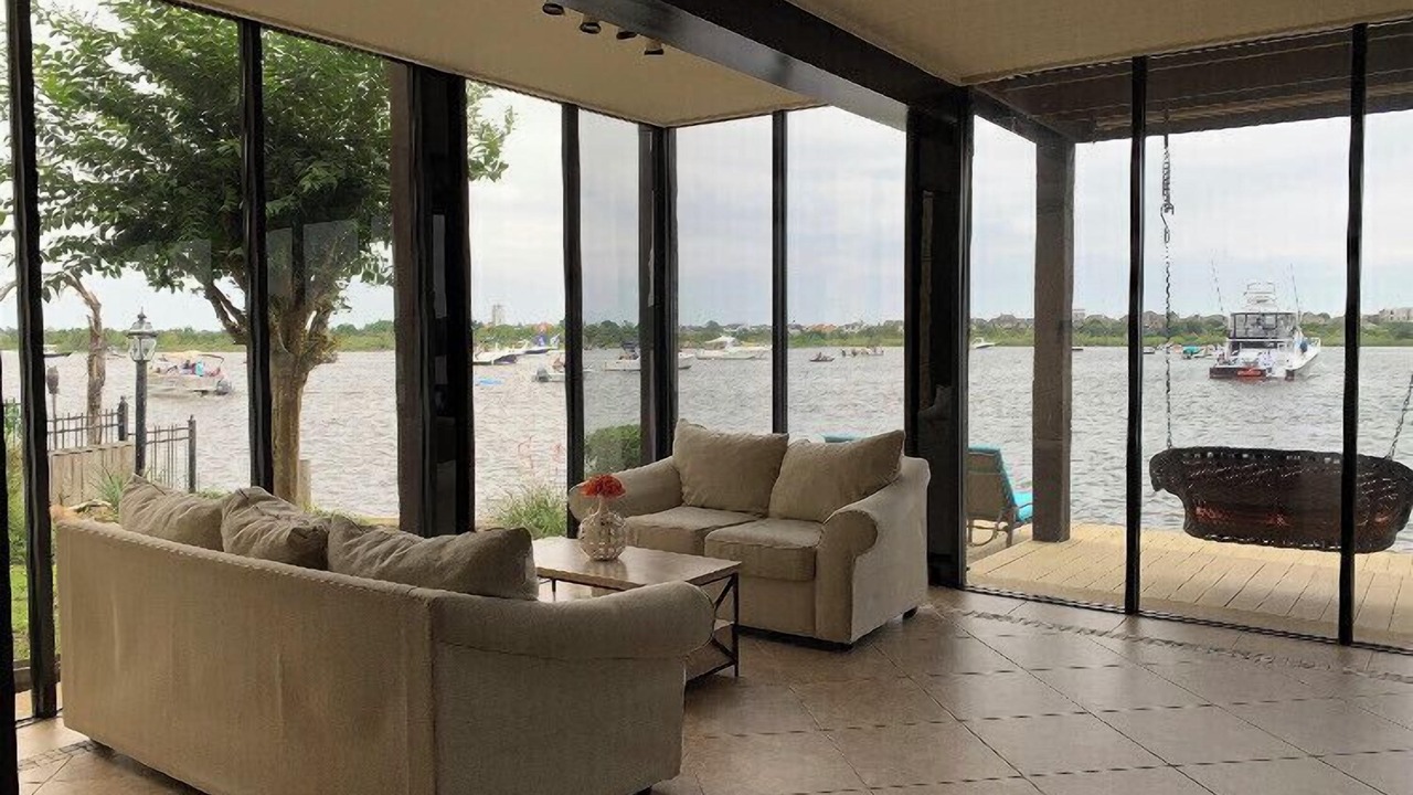 Photo of Others in Nassau Bay
