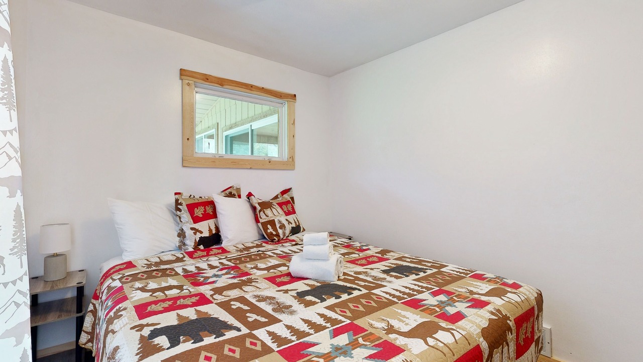 Photo of Bedroom in Big Bay