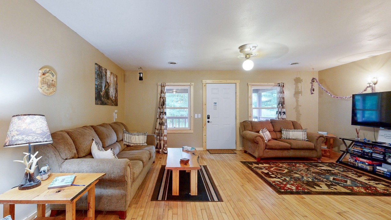 Photo of Livingroom in Big Bay
