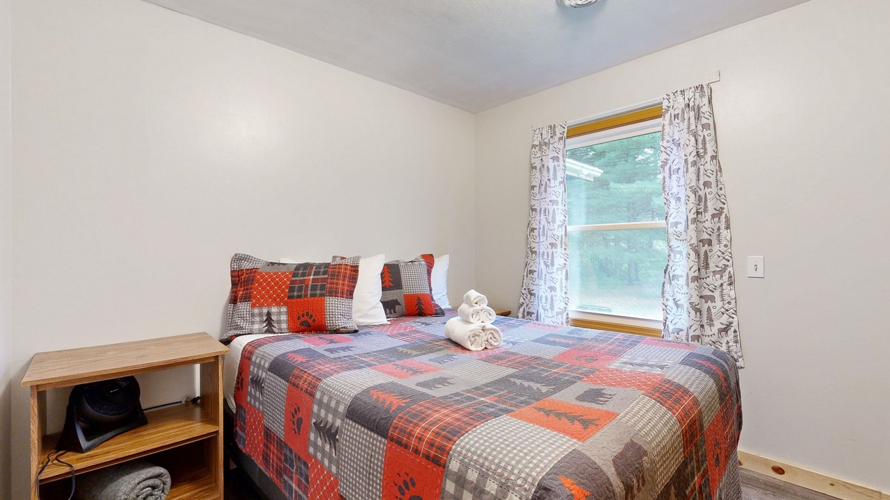 Photo of Bedroom in Big Bay