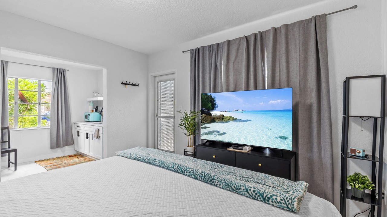 Photo of Bedroom in Bay Esplanade