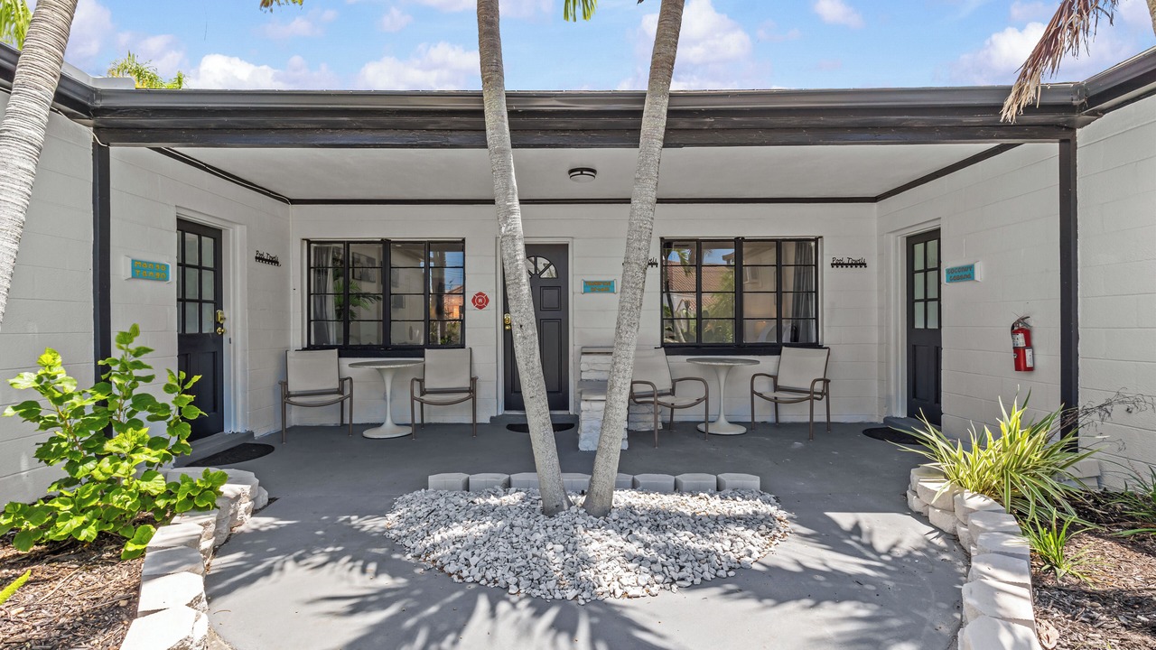 Photo of Patio Balcony in Bay Esplanade