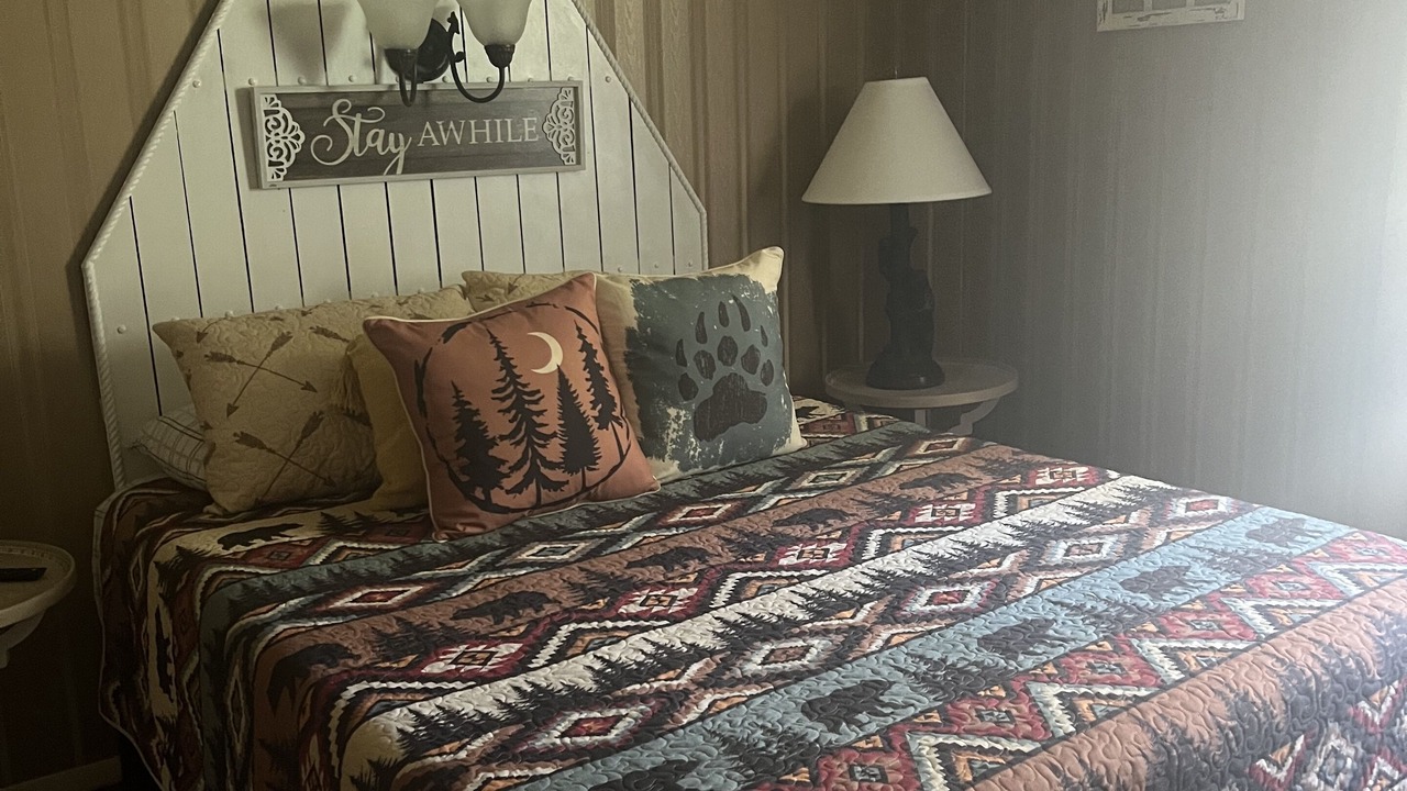 Photo of Bedroom in Ragland
