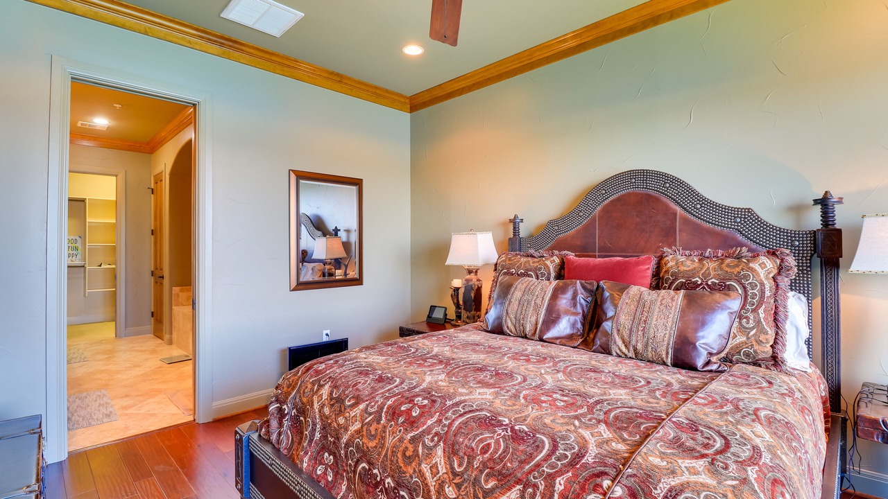 Photo of Bedroom in Lakeway