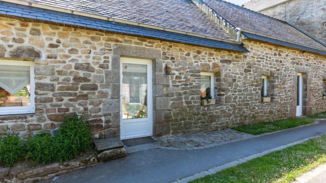 Photo of Others in Coat-Meal