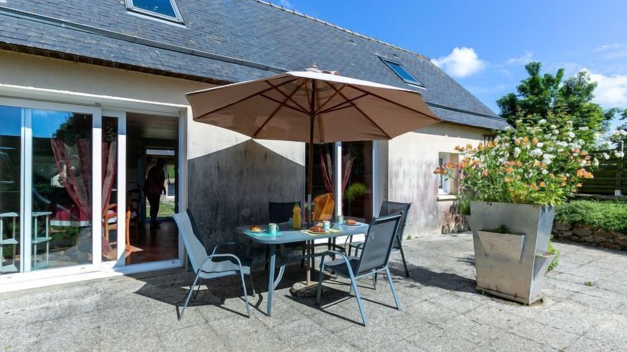 Photo of Others in Coat-Meal