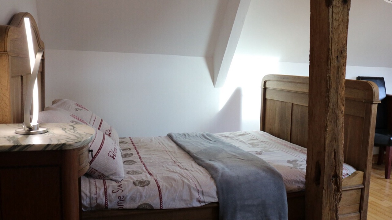 Photo of Bedroom in Leval
