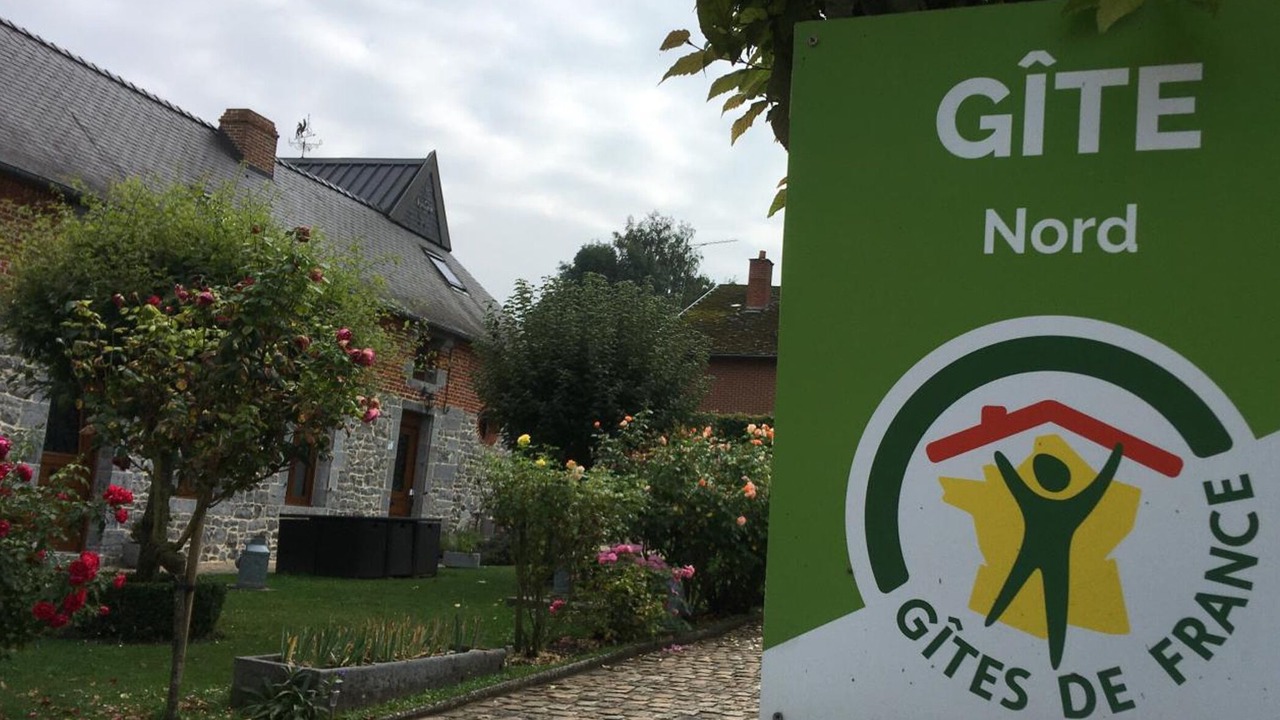 Photo of Outdoor in Leval