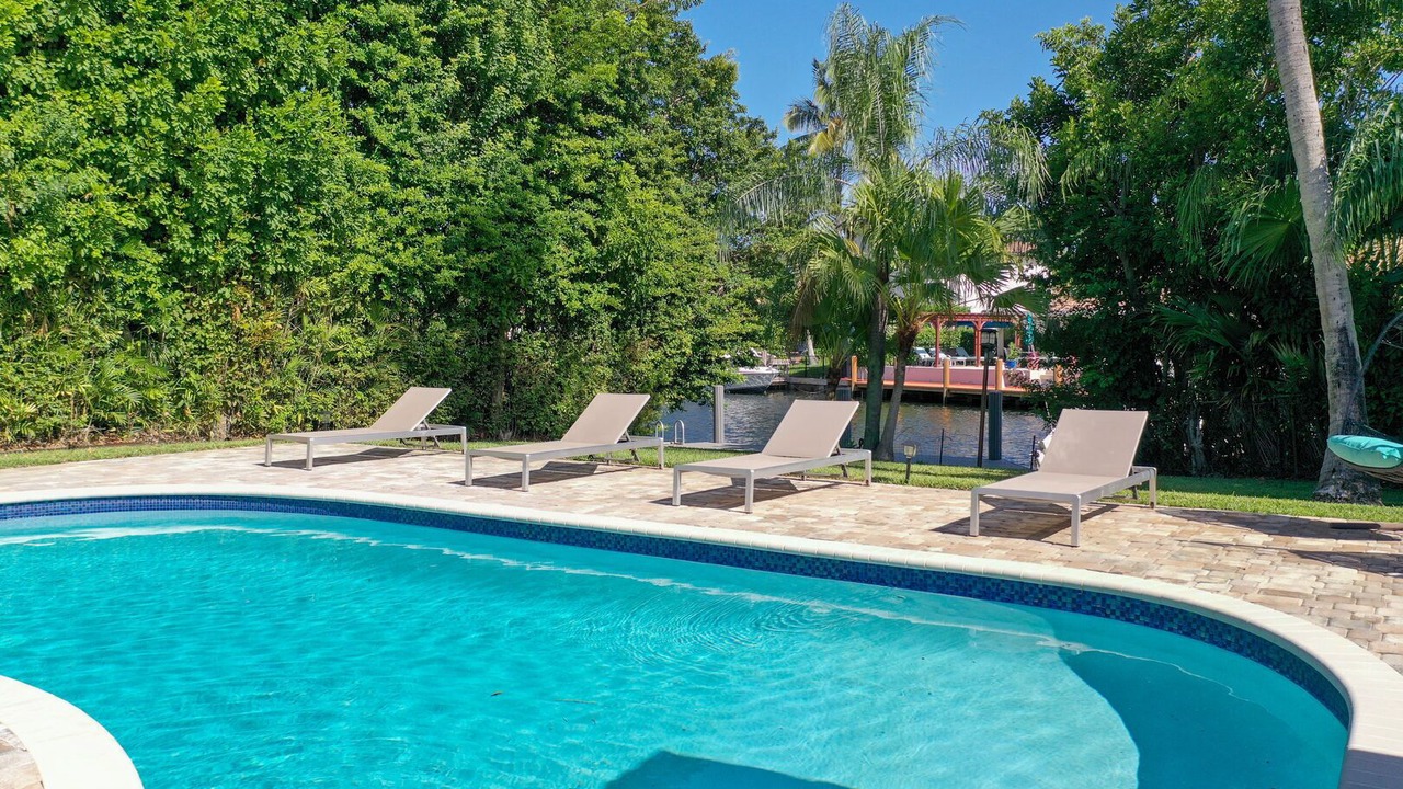 Photo of Others in Tropic Isle