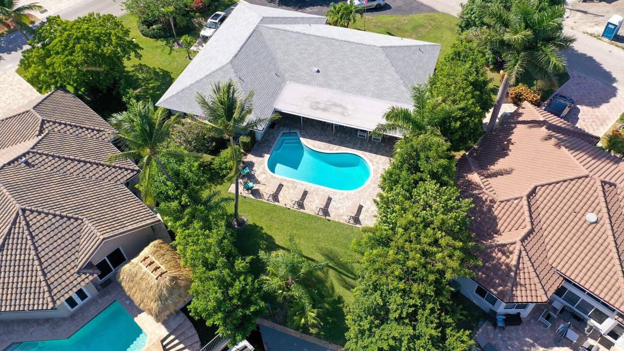 Photo of Others in Tropic Isle