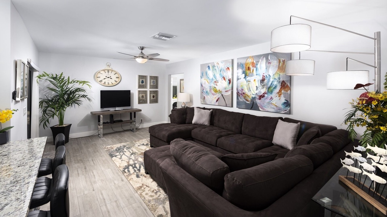 Photo of Others in Tropic Isle