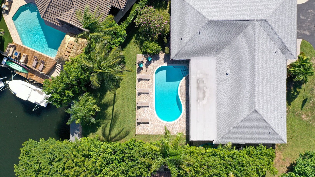 Photo of Outdoor in Tropic Isle