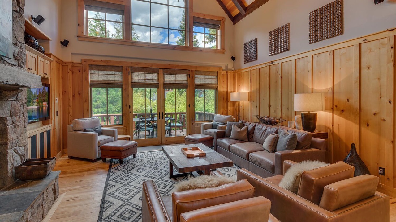 Photo of Livingroom in Olympic Valley