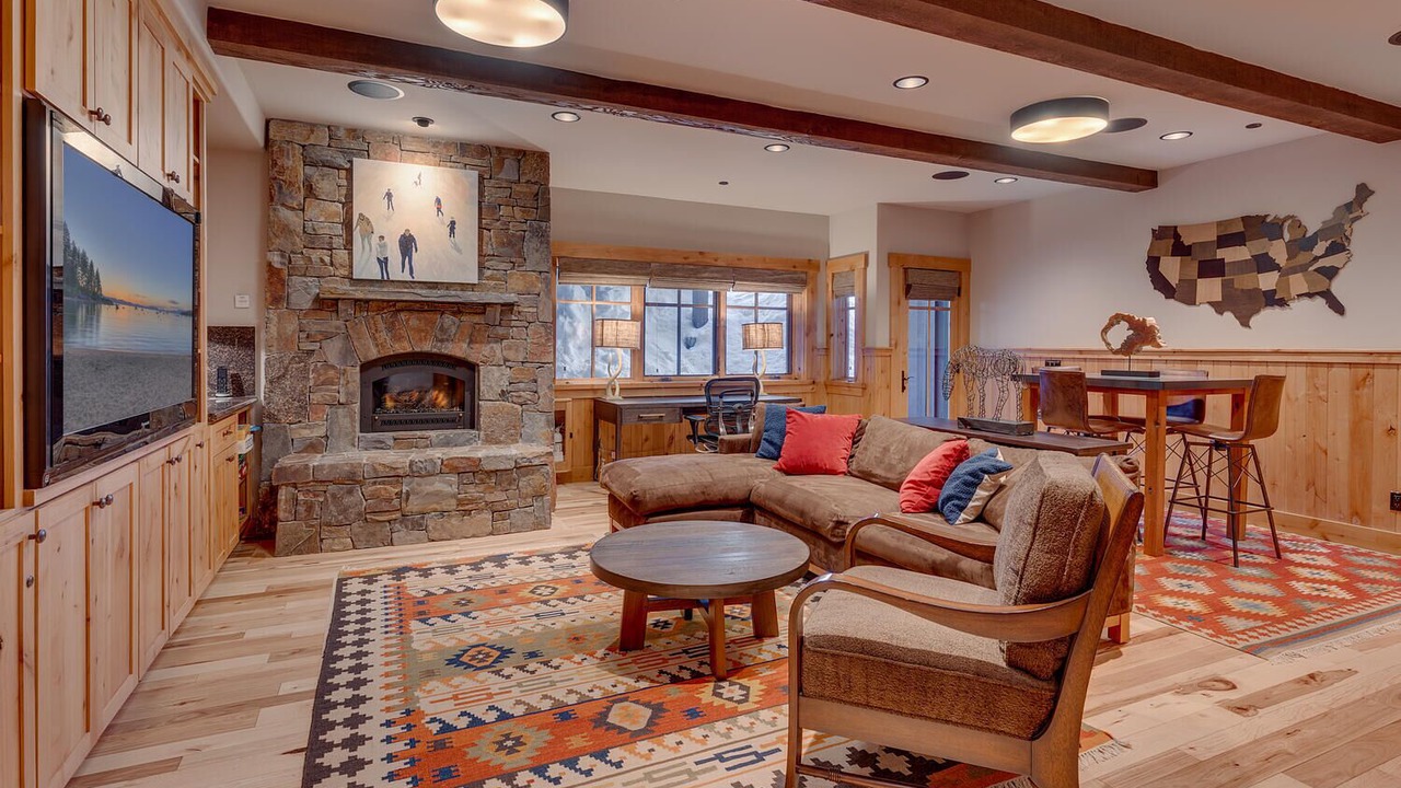 Photo of Bedroom in Olympic Valley