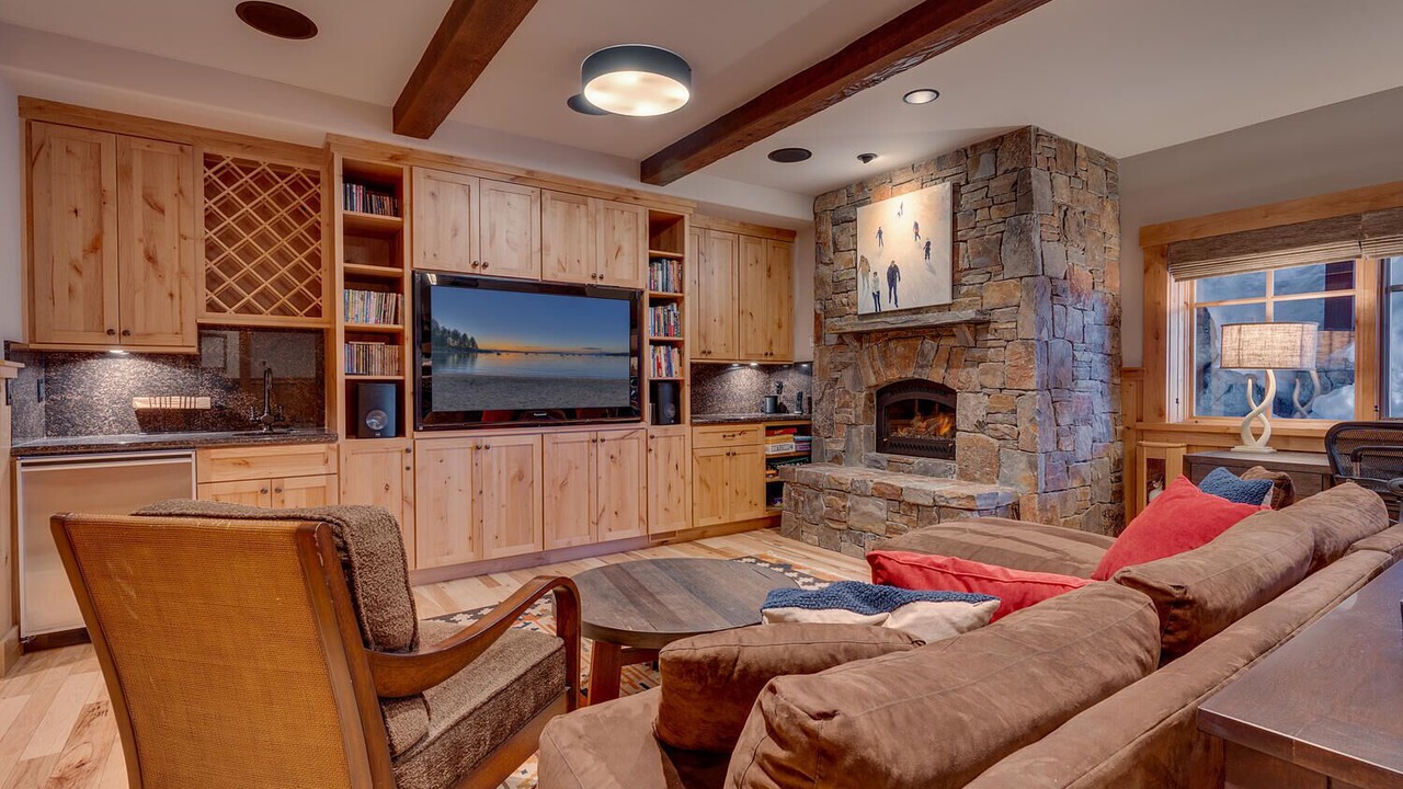Photo of Livingroom in Olympic Valley