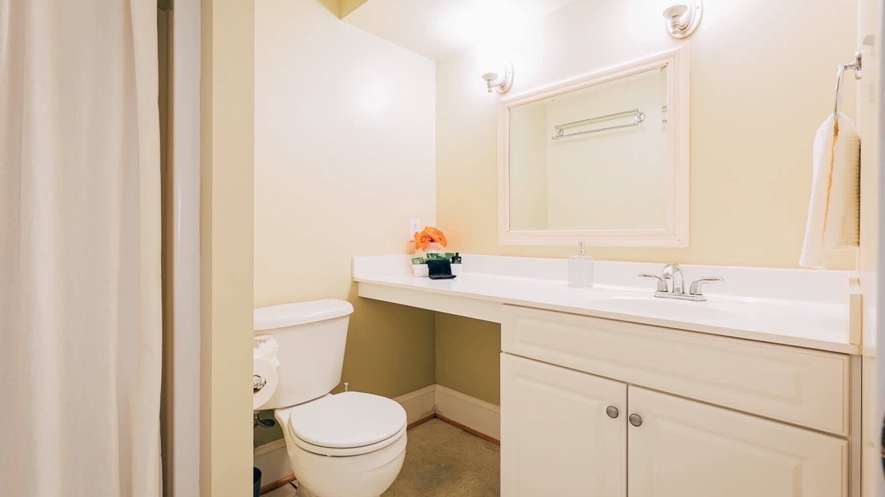 Photo of Bathroom in Irvington
