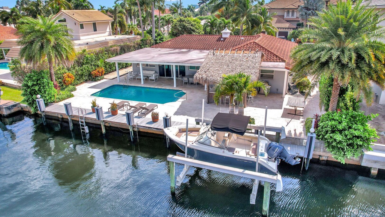 Photo of Outdoor in Tropic Isle
