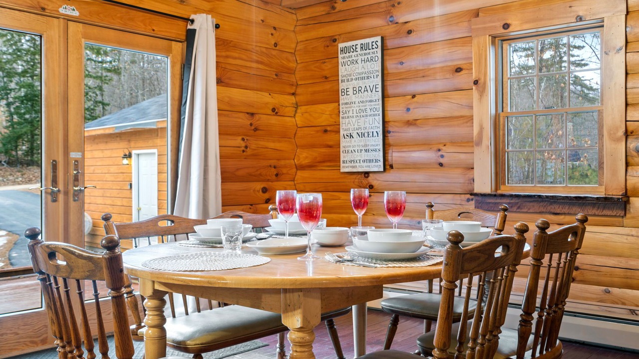 Photo of Outdoor in East Wakefield