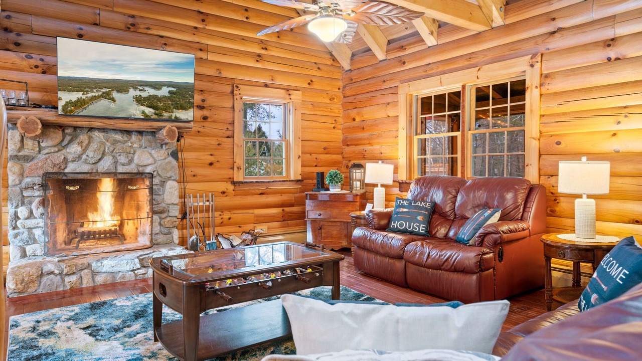 Photo of Livingroom in East Wakefield