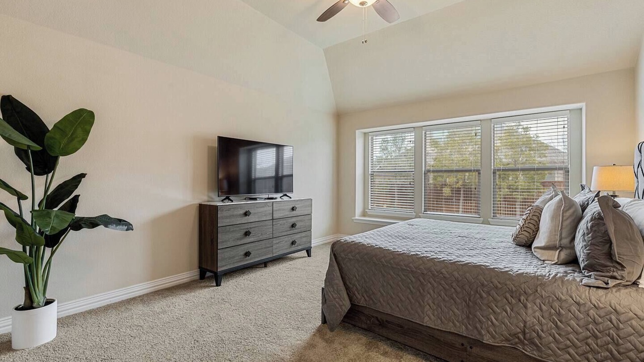 Photo of Bedroom in Roanoke