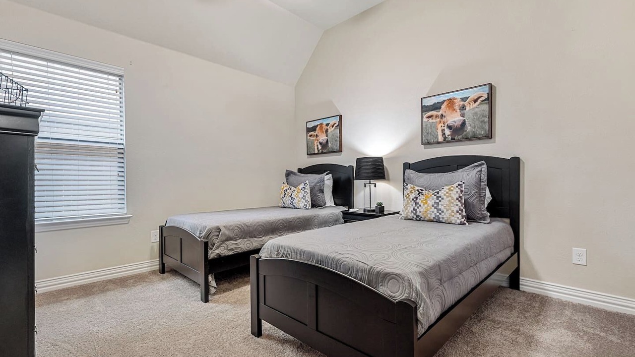 Photo of Bedroom in Roanoke