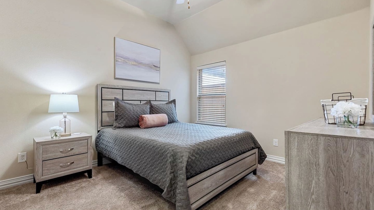 Photo of Bedroom in Roanoke