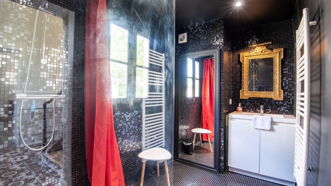 Photo of Bathroom in Saint-Benoit-la-Foret