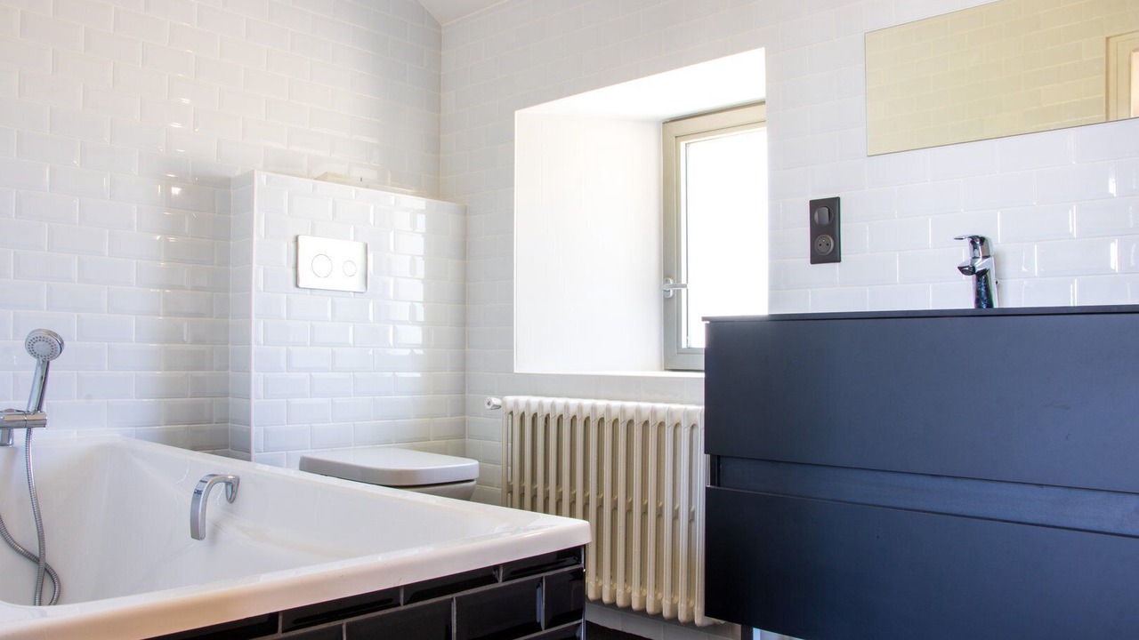 Photo of Bathroom in Vendeuvre-du-Poitou