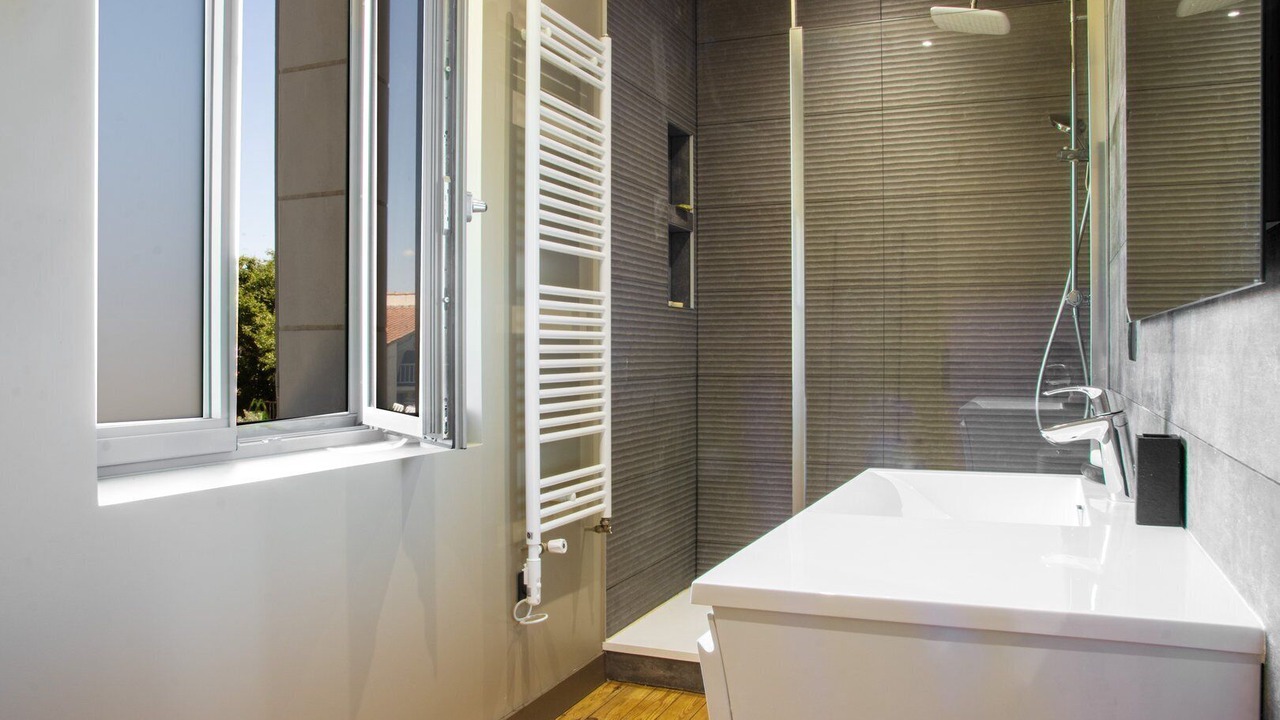 Photo of Bathroom in Vendeuvre-du-Poitou