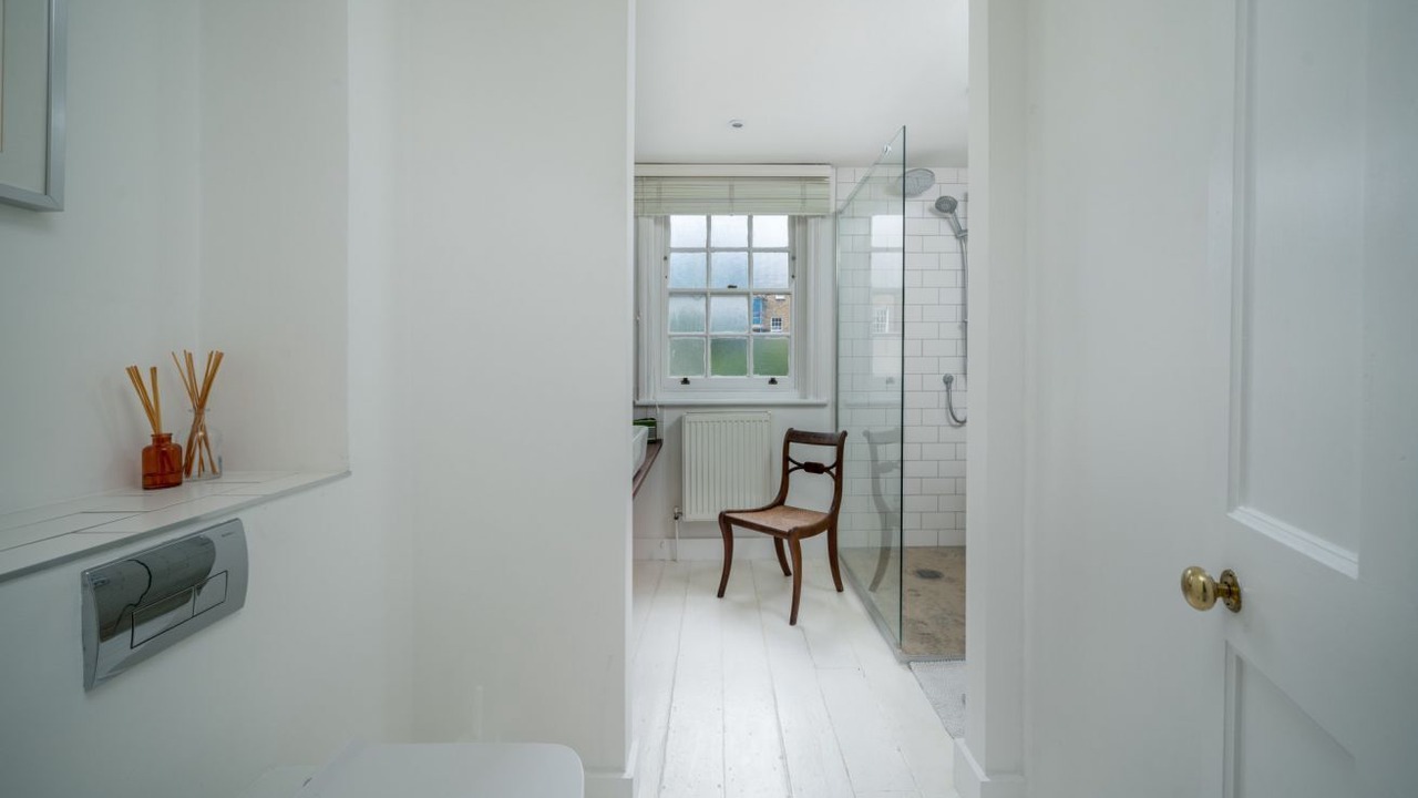 Photo of Bathroom in Elephant and Castle