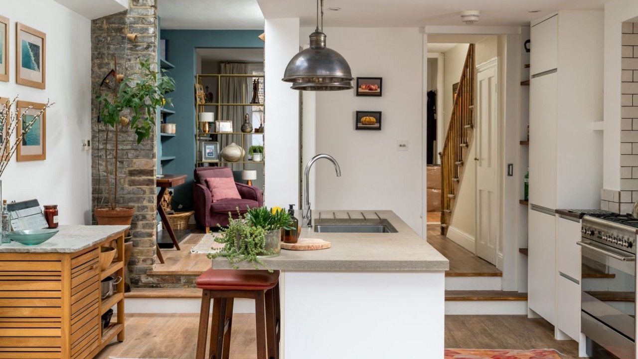 Photo of Others in Elephant and Castle