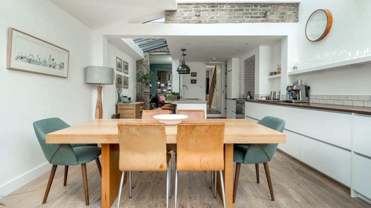 Photo of Others in Elephant and Castle