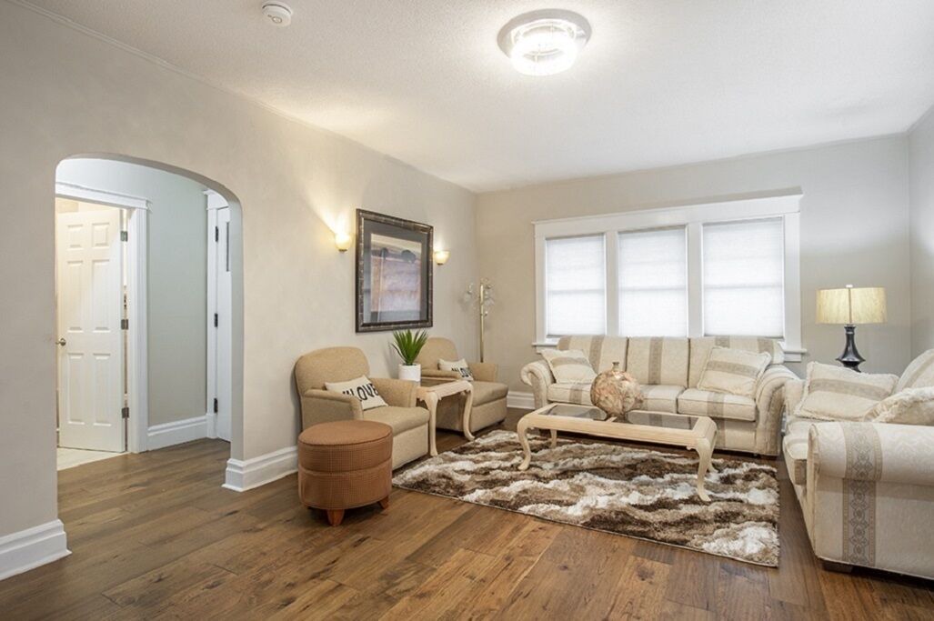 Photo of Livingroom in Niagara Falls