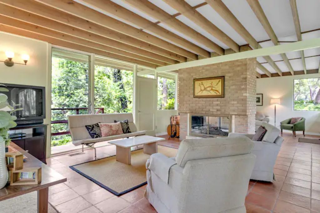 Photo of Livingroom in Seguin