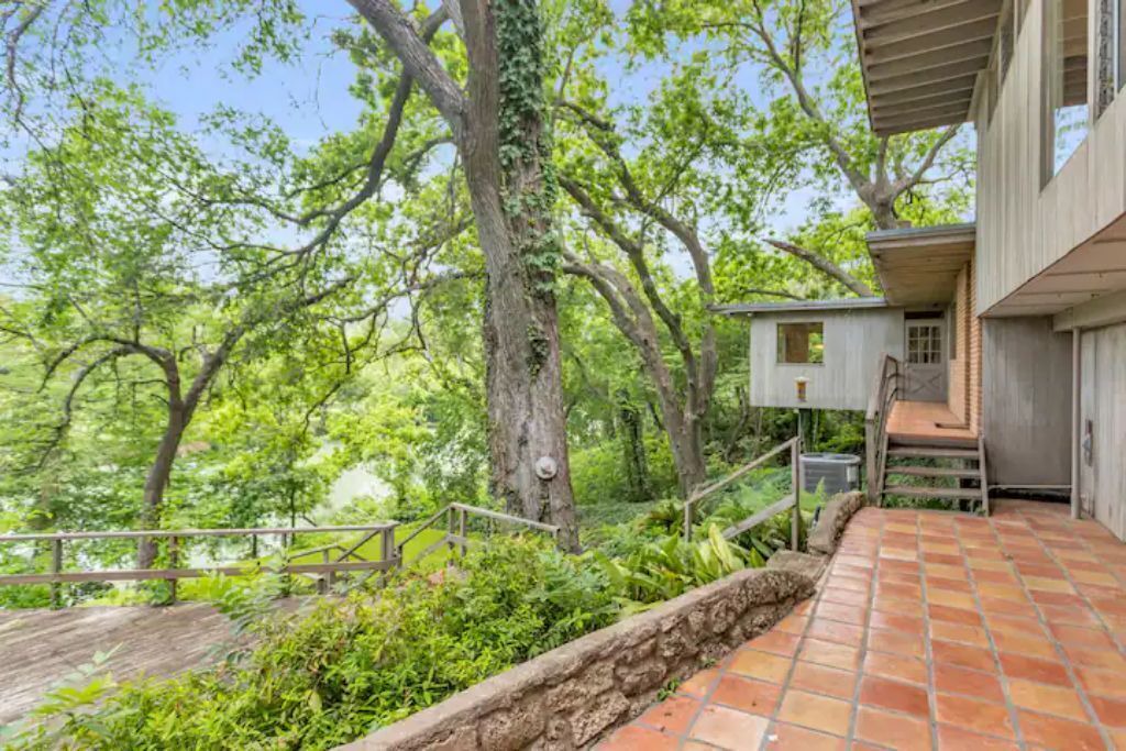 Photo of Outdoor in Seguin