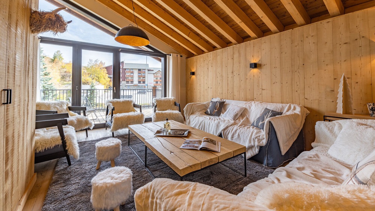 Photo of Livingroom in Eclose-Est