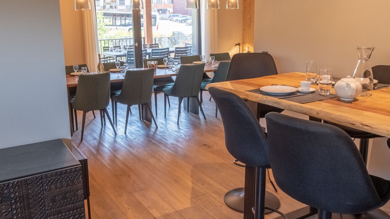 Photo of Others in Eclose-Est