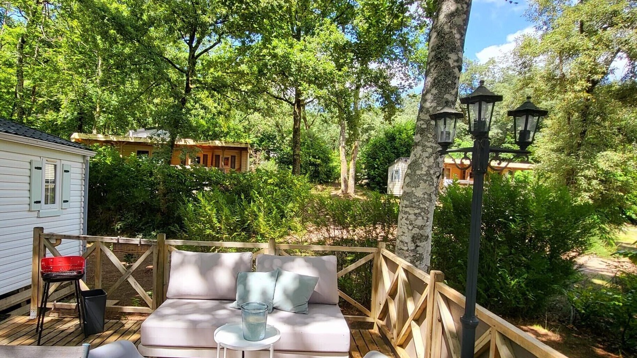 Photo of Outdoor in Champs-Romain