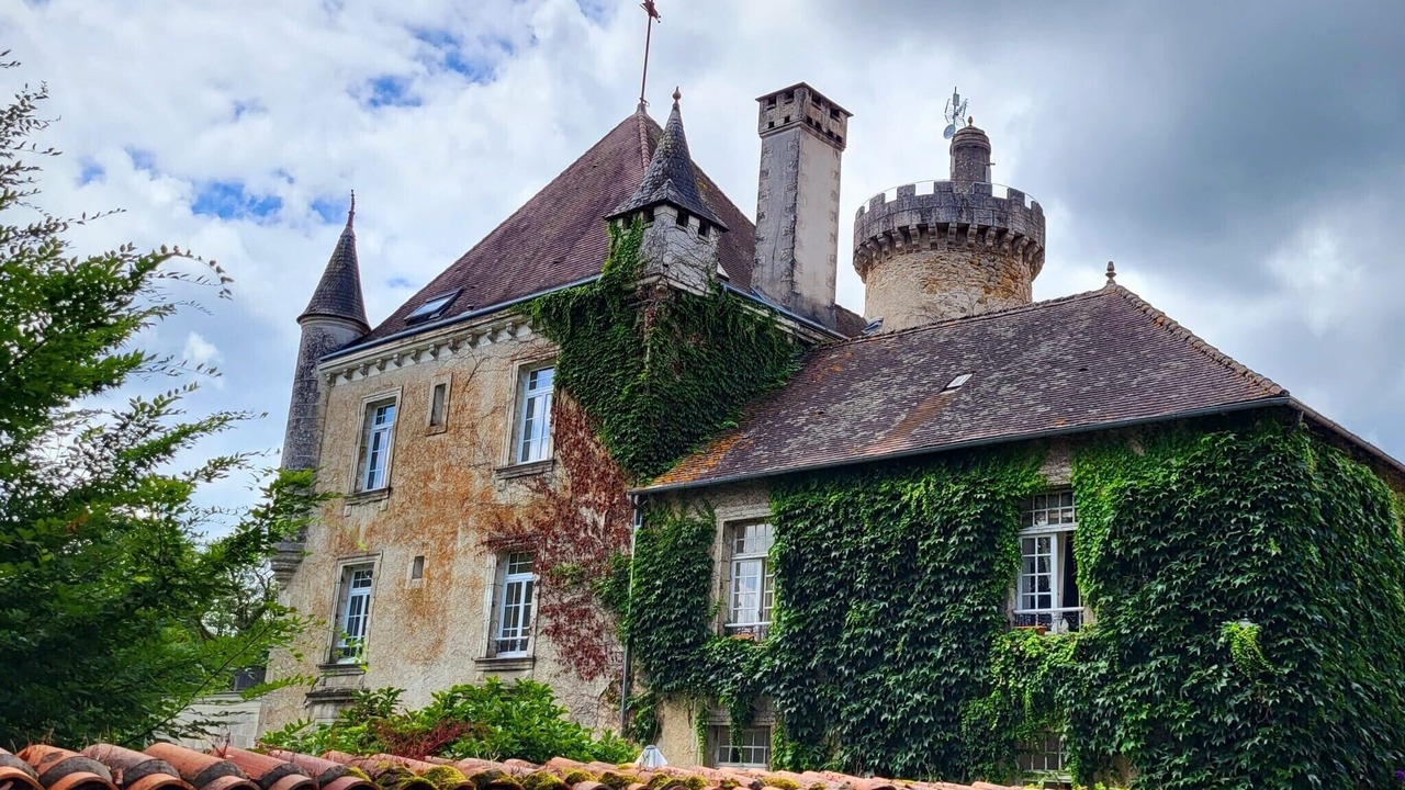 Photo of Outdoor in Champs-Romain