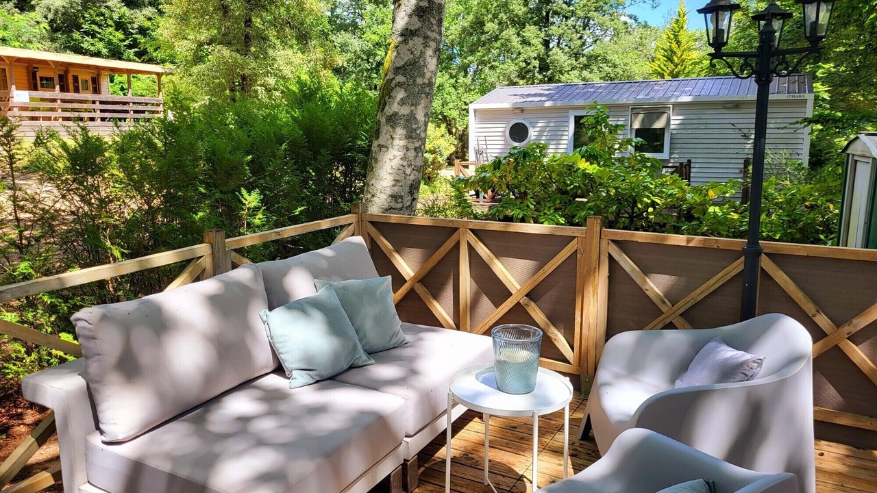 Photo of Patio Balcony in Champs-Romain