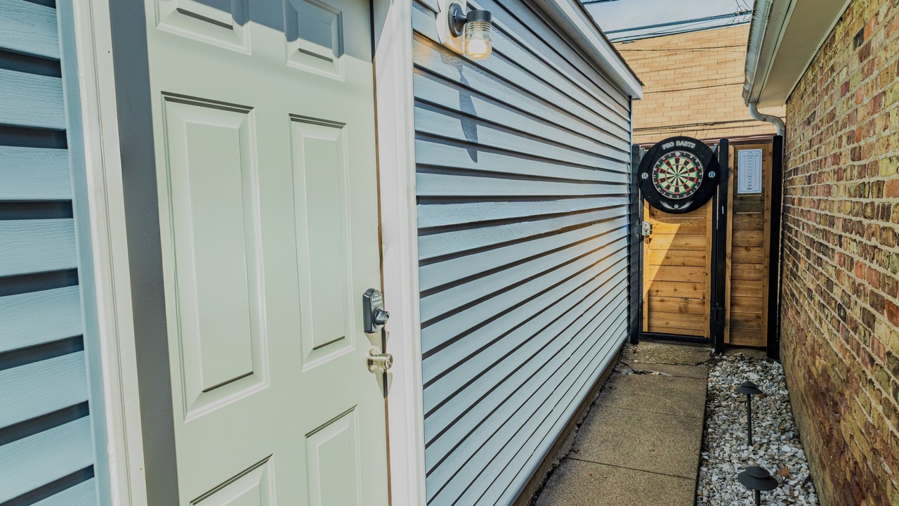 Photo of Outdoor in Logan Square