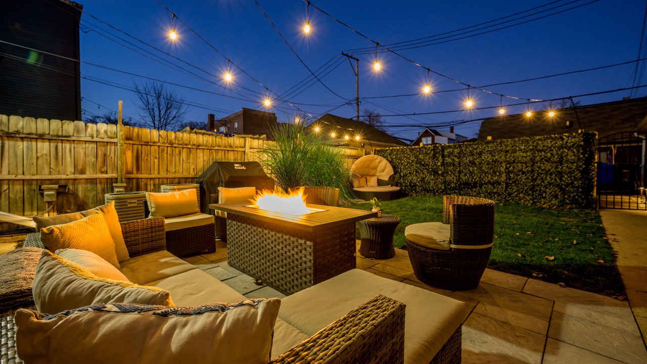 Photo of Others in Logan Square