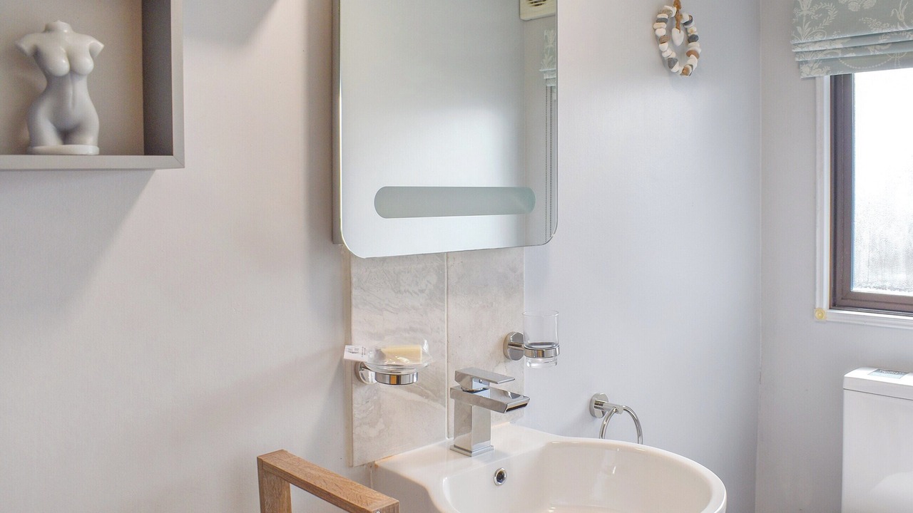 Photo of Bathroom in Dinas Dinlle