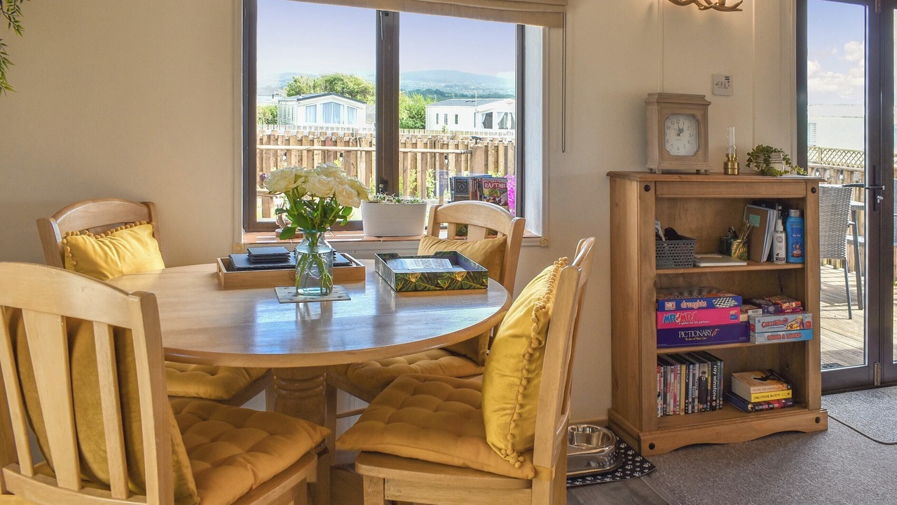 Photo of Others in Dinas Dinlle