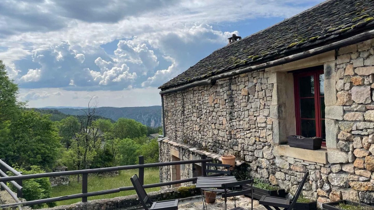 Photo of Outdoor in Saint-Pierre-des-Tripiers