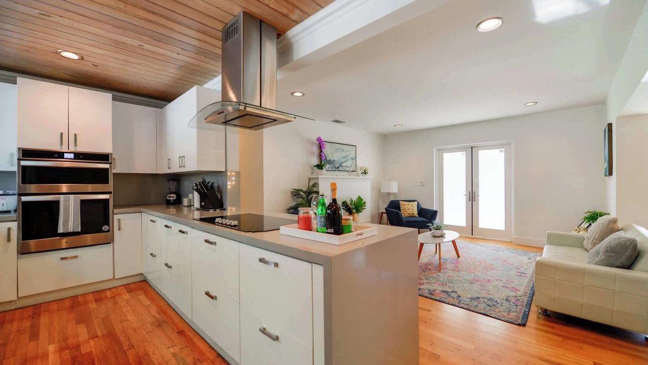 Photo of Kitchen in Ludlam
