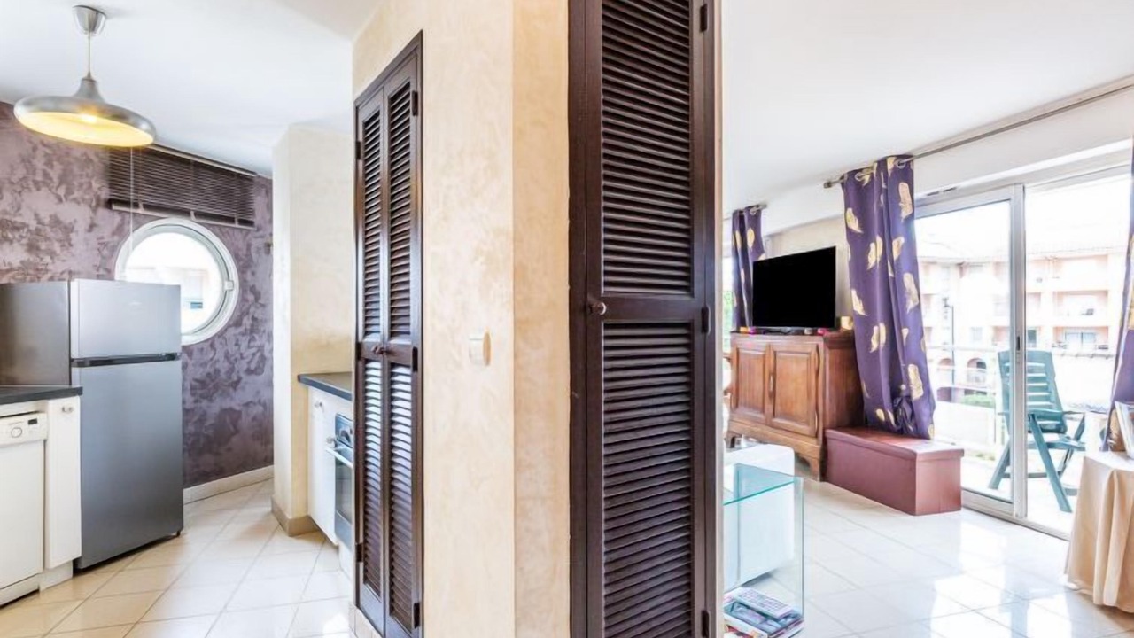 Photo of Bedroom in Frejus Port