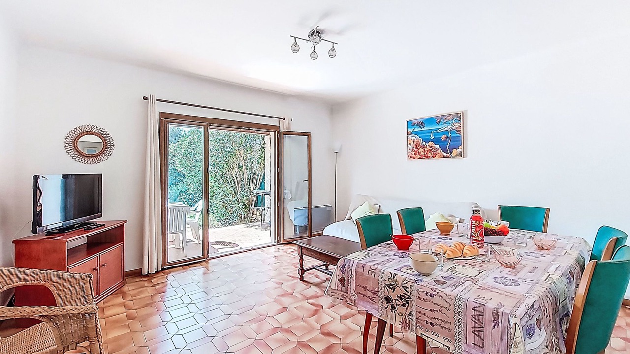 Photo of Livingroom in Les Lecques