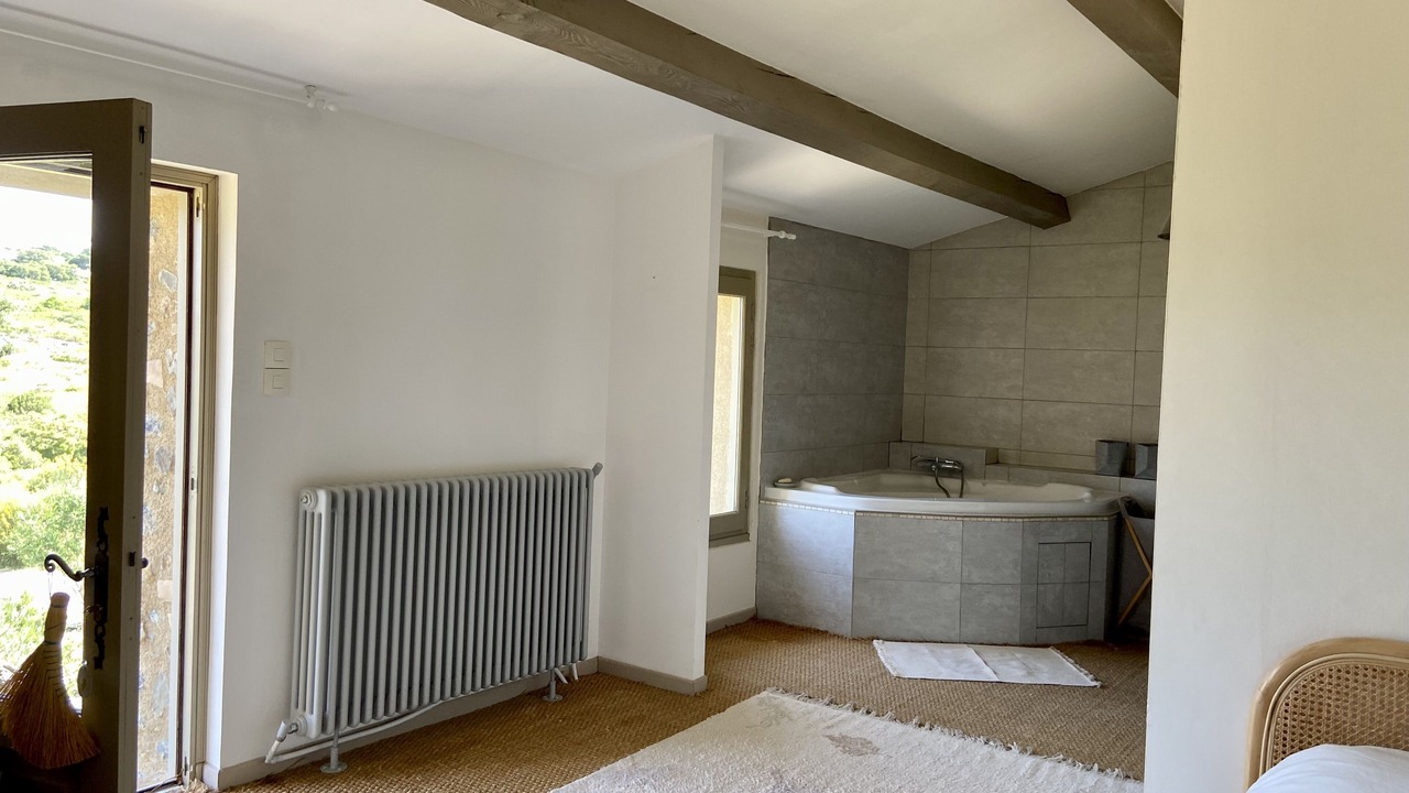 Photo of Bathroom in Port-la-Nouvelle