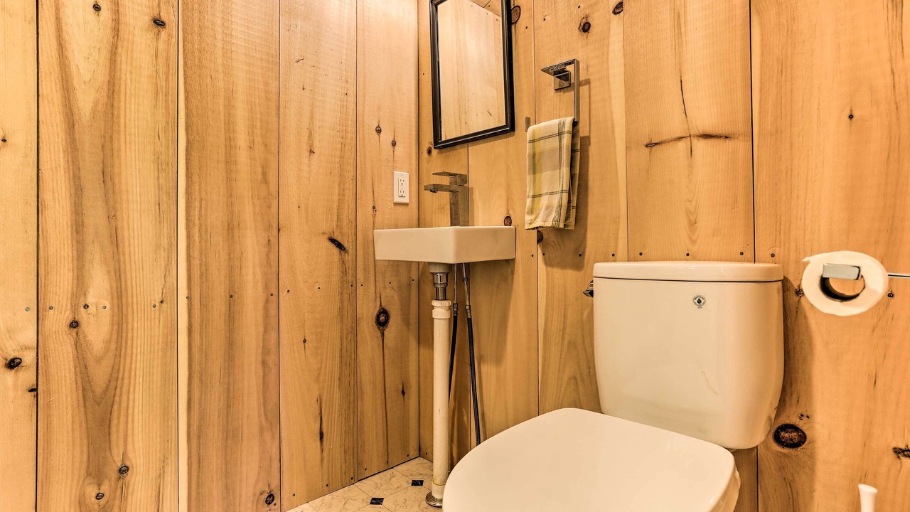 Photo of Bathroom in New Paltz
